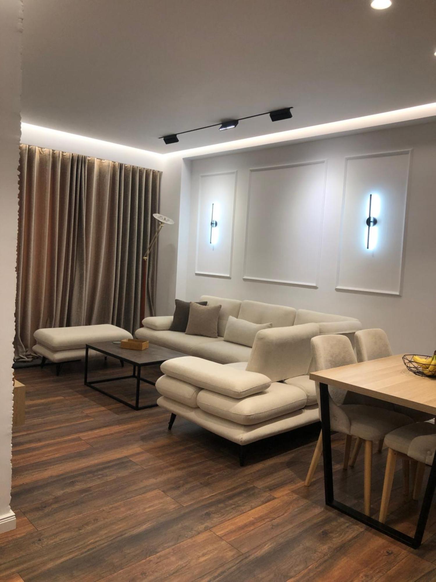 Alajs Apartament Vlorë Buitenkant foto